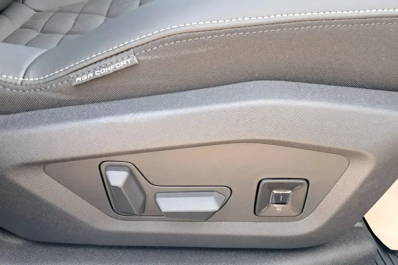 Peugeot 3008 din 2024 cu 20.000 km - oferta PEU244481 - foto 14