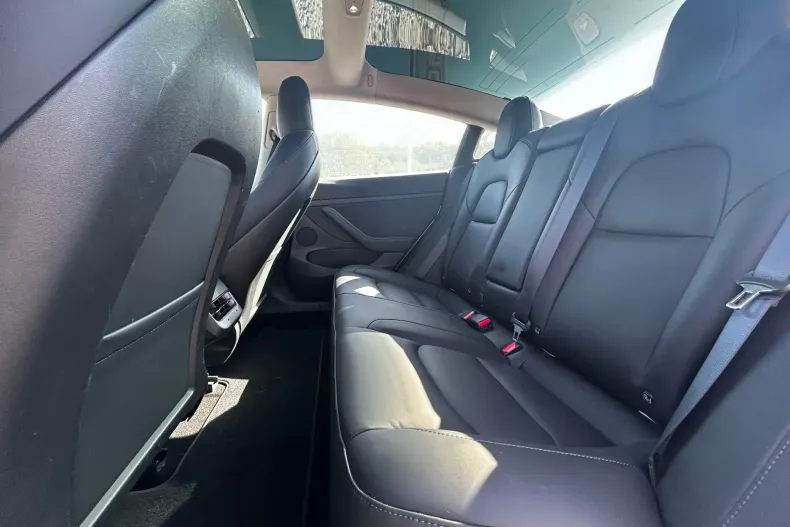 Tesla Model 3 din 2021 cu 99.000 km - oferta TES244484 - foto 7