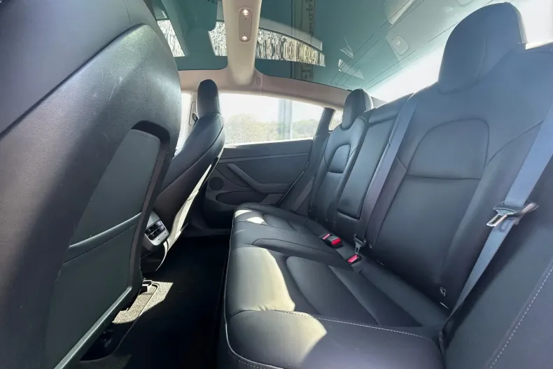 Tesla Model 3 din 2021 cu 99.000 km - oferta TES244484 - foto 17
