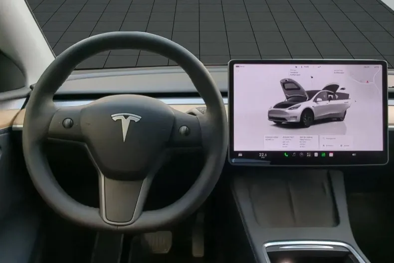 Tesla Model Y din 2023 cu 68.400 km - oferta TES244485 - foto 2