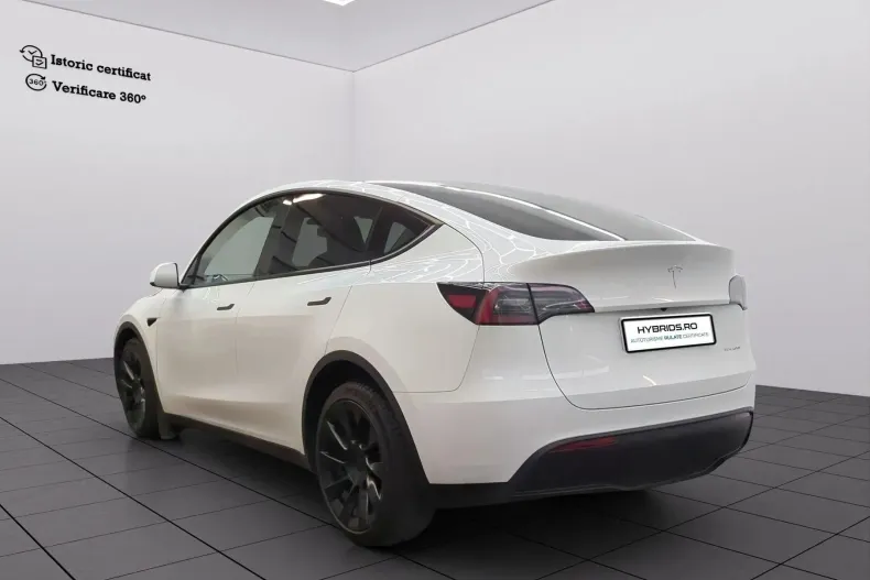 Tesla Model Y din 2023 cu 68.400 km - oferta TES244485 - foto 5