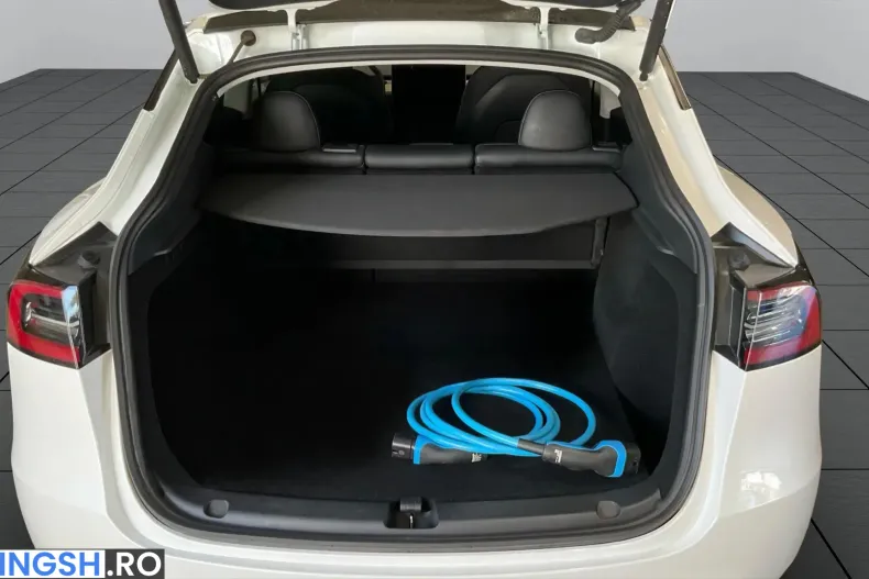 Tesla Model Y din 2023 cu 69.481 km - oferta TES244488 - foto 5