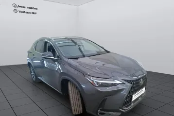Lexus Seria NX din 2024 - oferta LEX244489