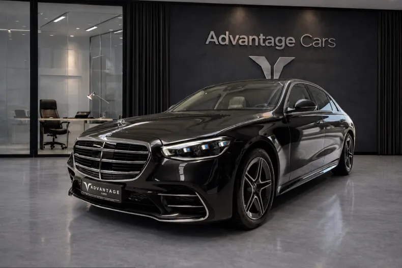Mercedes-Benz S 500 (Clasa S) din 2024 cu 8.581 km - oferta MER244492 - foto 1