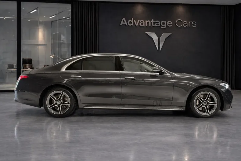 Mercedes-Benz S 500 (Clasa S) din 2024 cu 8.581 km - oferta MER244492 - foto 4