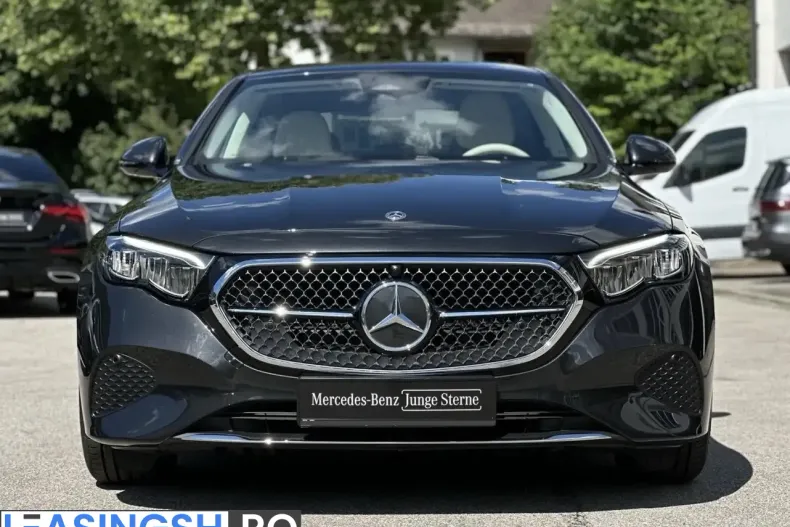 Mercedes-Benz E 220 (Clasa E) din 2025 cu 6.600 km - oferta MER244497 - foto 3