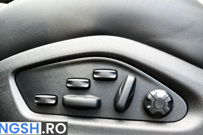 Porsche Cayenne din 2026 cu 10 km - oferta POR244500 - foto 9