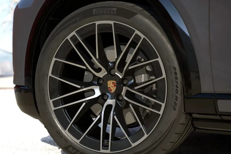 Porsche Cayenne din 2026 cu 13 km - oferta POR244502 - foto 8