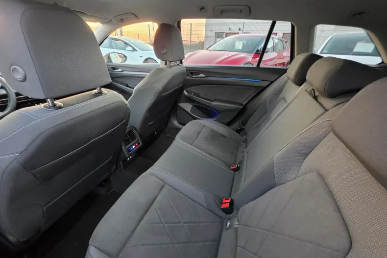 Volkswagen Golf din 2023 cu 161.000 km - oferta VOL244505 - foto 8