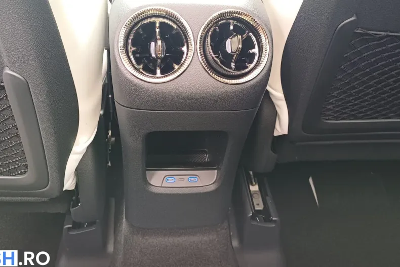 Mercedes-Benz GLB 220 (Clasa GLB) din 2026 cu 10 km - oferta MER244517 - foto 11