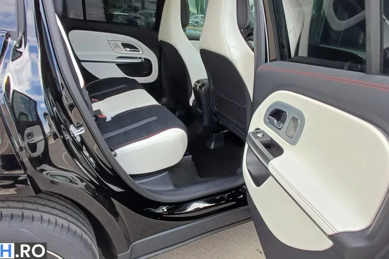 Mercedes-Benz GLB 220 (Clasa GLB) din 2026 cu 10 km - oferta MER244517 - foto 13