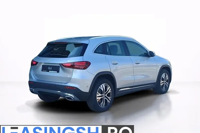 Mercedes-Benz GLA 180 (Clasa GLA) din 2026 cu 10 km - oferta MER244522 - foto 7