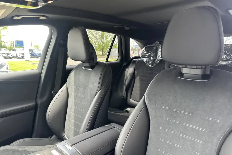 Mercedes-Benz GLC 300 (Clasa GLC) din 2025 cu 10 km - oferta MER244525 - foto 18