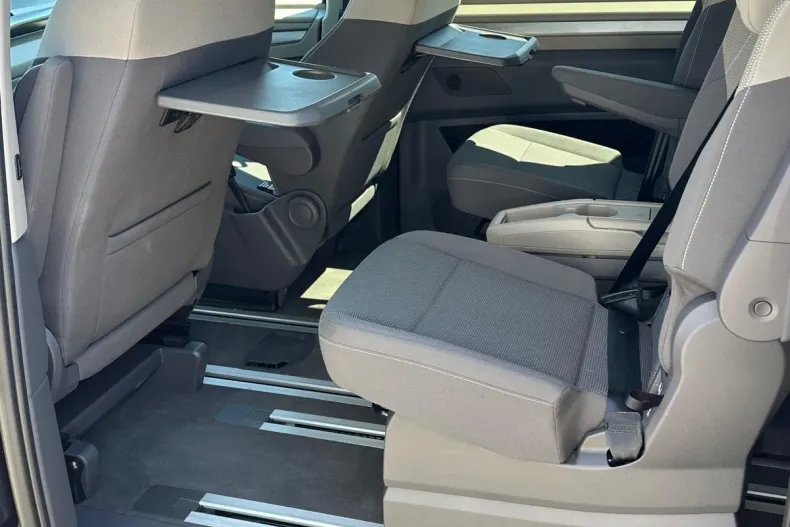 Volkswagen Multivan din 2026 cu 13.780 km - oferta VOL244535 - foto 7