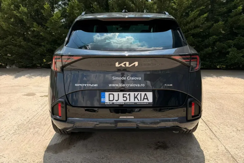 Kia Sportage din 2025 cu 3.500 km - oferta KIA244541 - foto 4