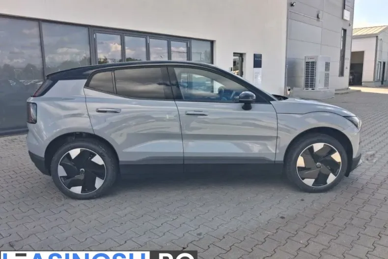 Volvo EX30 din 2025 cu 1 km - oferta VOL244544 - foto 11