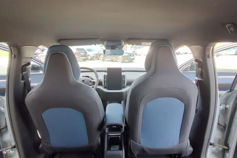 Volvo EX30 din 2025 cu 1 km - oferta VOL244544 - foto 17