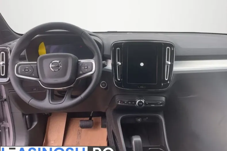 Volvo XC40 din 2025 cu 9.500 km - oferta VOL244545 - foto 13