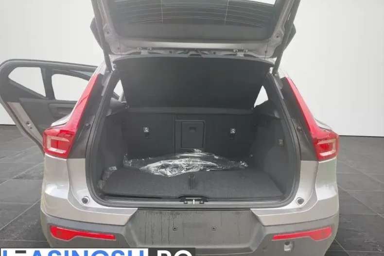 Volvo XC40 din 2025 cu 9.500 km - oferta VOL244545 - foto 15
