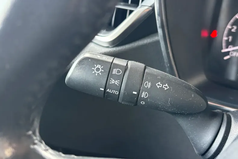 Toyota Corolla din 2022 cu 135.864 km - oferta TOY244560 - foto 23