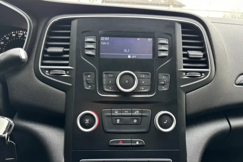 Renault Megane din 2023 cu 101.500 km - oferta REN244562 - foto 13