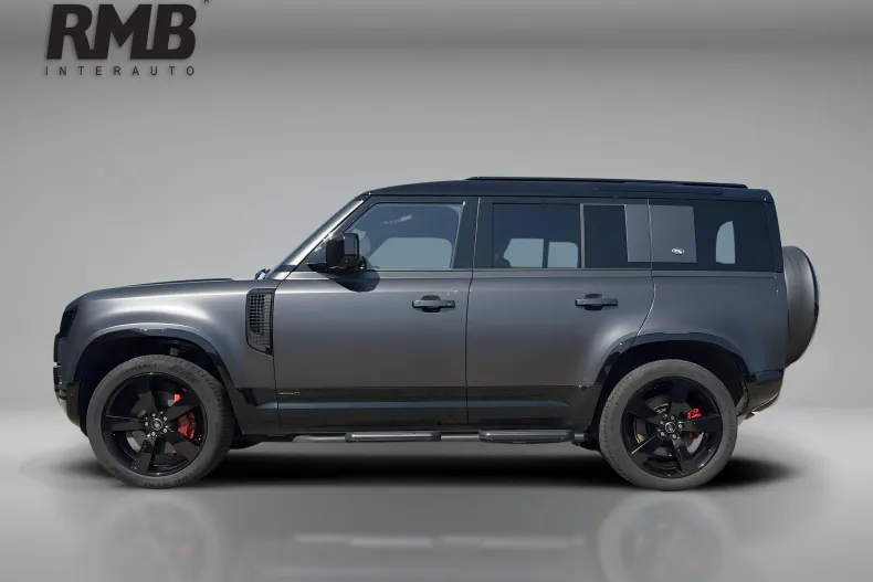 Land Rover Defender din 2024 cu 36.672 km - oferta LAN244567 - foto 2
