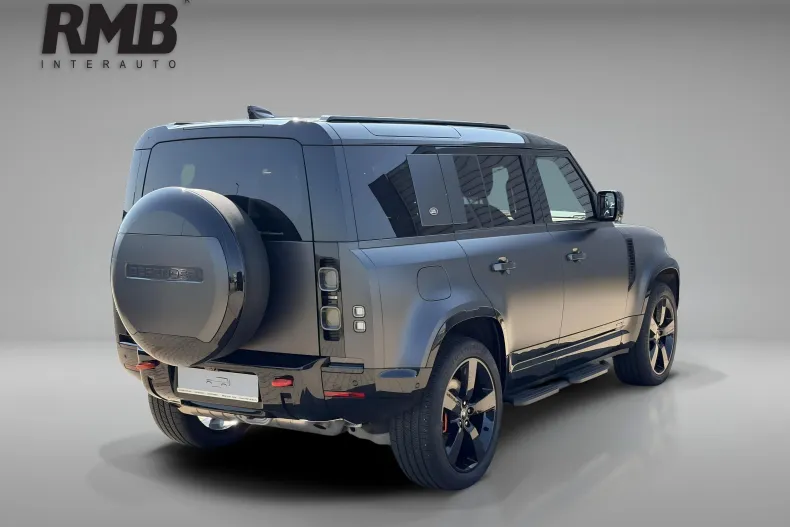 Land Rover Defender din 2024 cu 36.672 km - oferta LAN244567 - foto 4