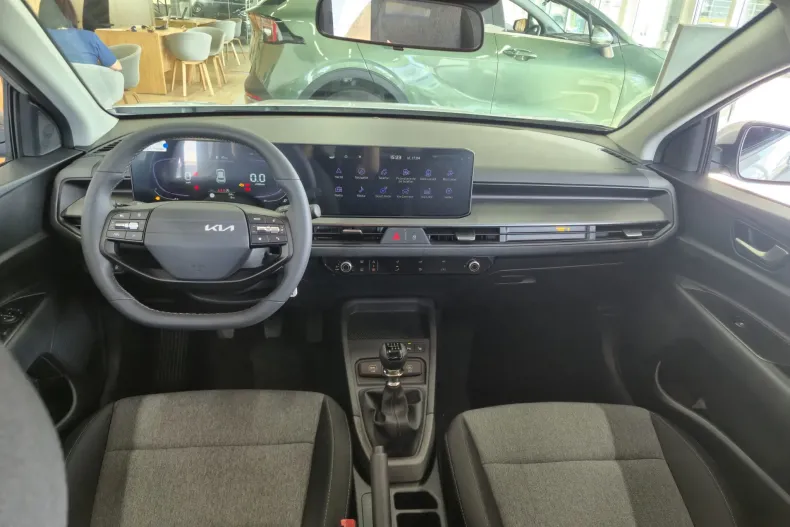 Kia Stonic din 2025 cu 1 km - oferta KIA244569 - foto 7
