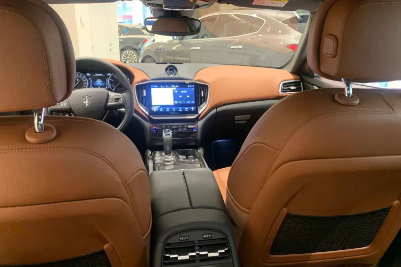 Maserati Ghibli din 2022 cu 25.100 km - oferta MAS244578 - foto 10