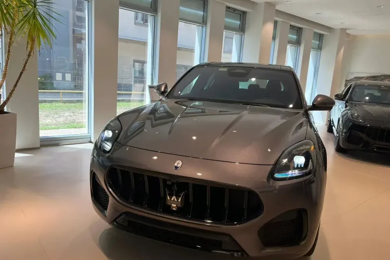 Maserati Grecale din 2023 cu 6.500 km - oferta MAS244583 - foto 1