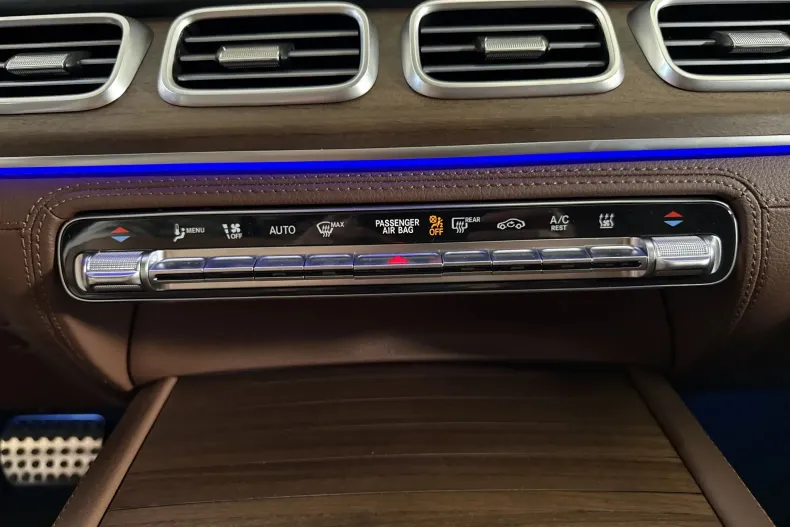 Mercedes-Benz GLS 580 (Clasa GLS) din 2026 cu 1 km - oferta MER244589 - foto 19