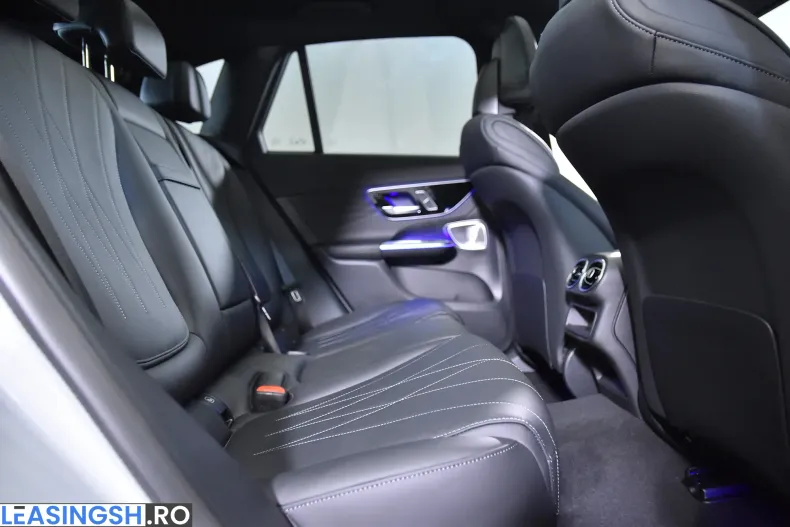 Mercedes-Benz GLC 300 (Clasa GLC) din 2025 cu 1 km - oferta MER244598 - foto 12