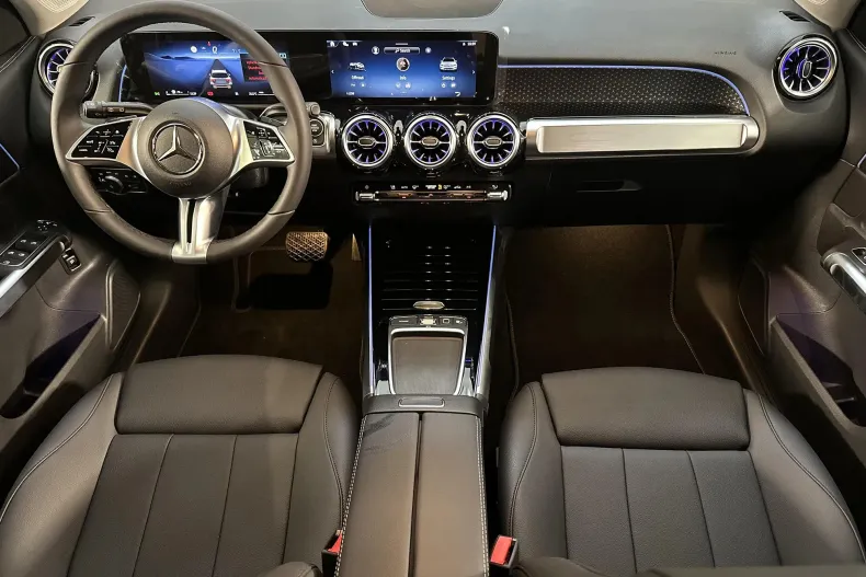 Mercedes-Benz GLB 220 (Clasa GLB) din 2025 cu 4.000 km - oferta MER244602 - foto 9