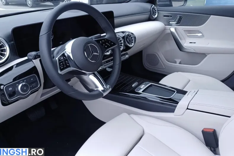 Mercedes-Benz A 200 (Clasa A) din 2025 cu 3.000 km - oferta MER244603 - foto 9