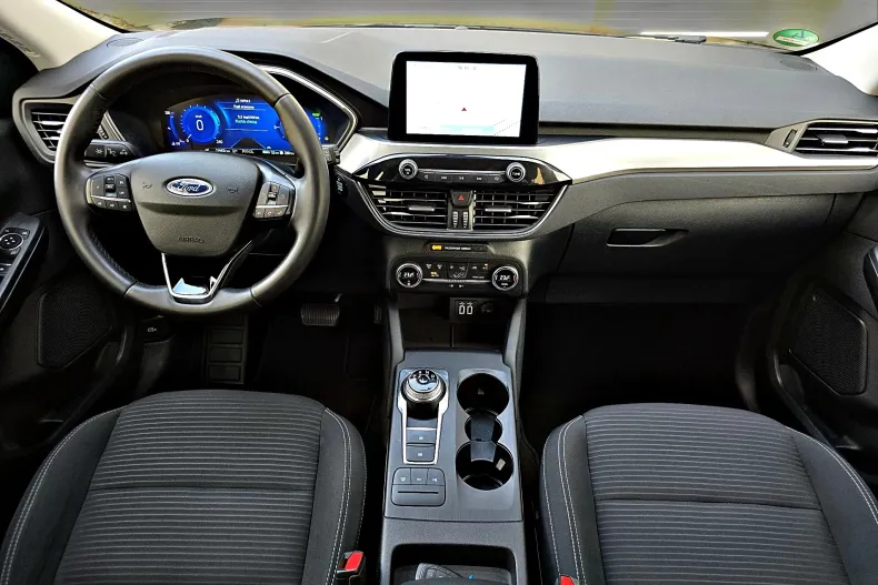 Ford Kuga din 2021 cu 124.831 km - oferta FOR244612 - foto 9