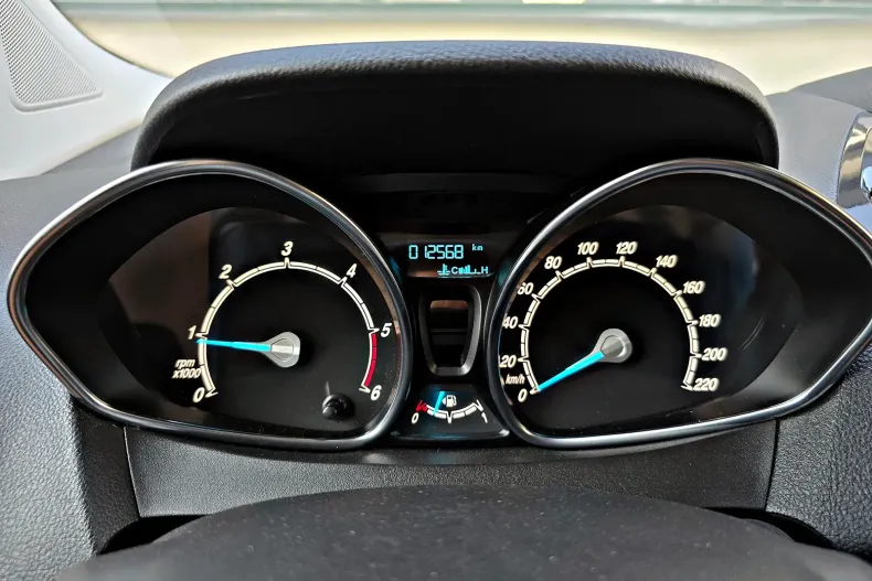 Ford Tourneo Courier din 2020 cu 12.568 km - oferta FOR244613 - foto 10