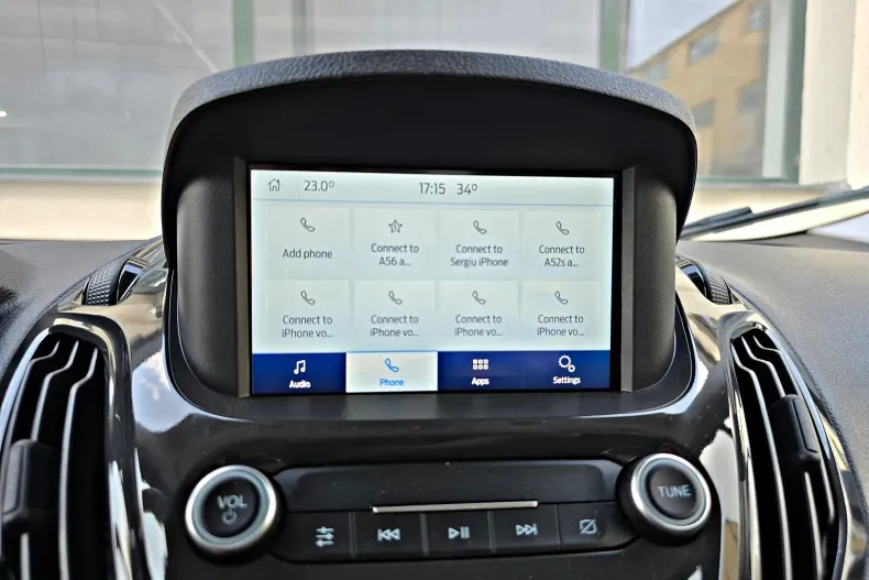 Ford Tourneo Courier din 2020 cu 12.568 km - oferta FOR244613 - foto 23
