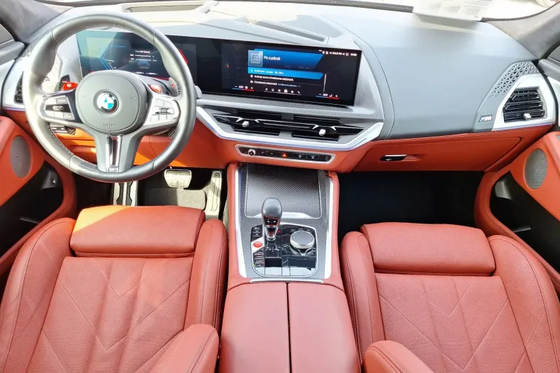 BMW XM (Seria X) din 2023 cu 33.900 km - oferta BMW244616 - foto 10