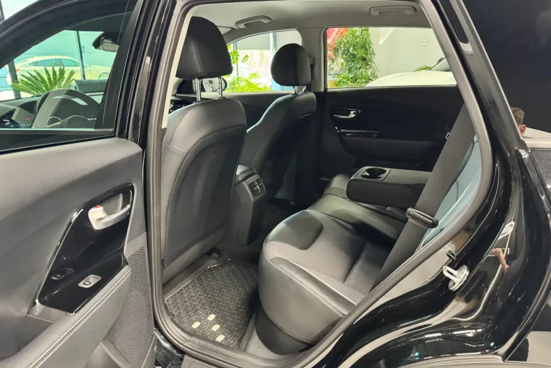Kia Niro din 2021 cu 91.375 km - oferta KIA244618 - foto 10