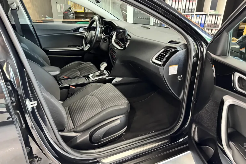 Kia XCeed din 2022 cu 166.959 km - oferta KIA244619 - foto 10
