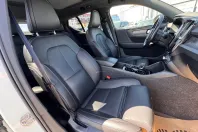 Volvo XC40 din 2020 cu 86.067 km - oferta VOL244621 - foto 17