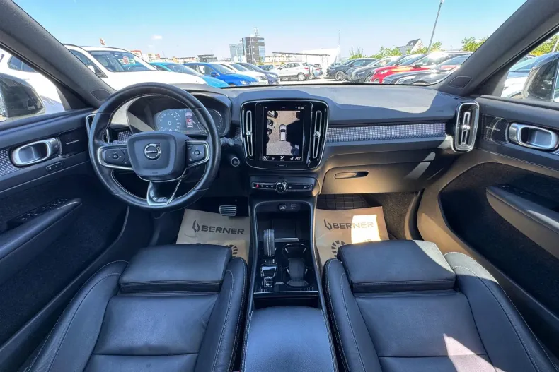 Volvo XC40 din 2020 cu 86.067 km - oferta VOL244621 - foto 20