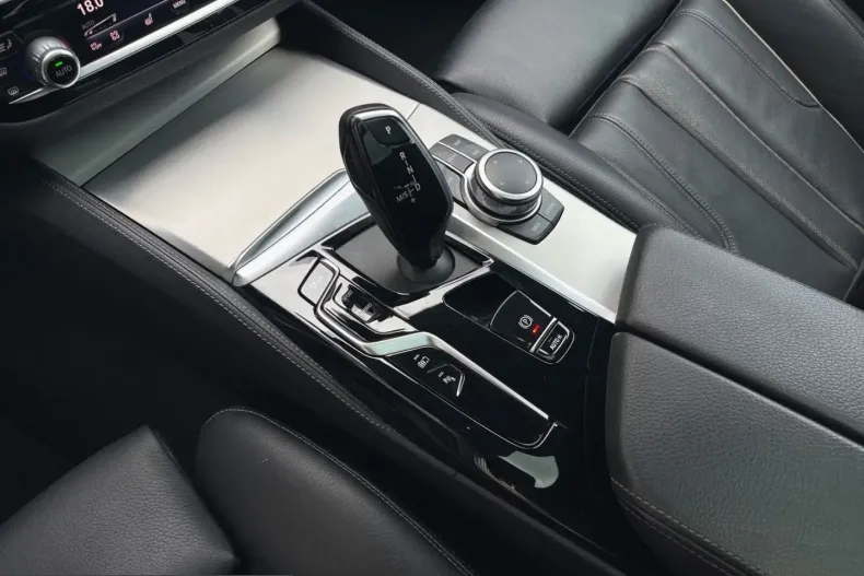 BMW 530 (Seria 5) din 2022 cu 80.800 km - oferta BMW244625 - foto 10