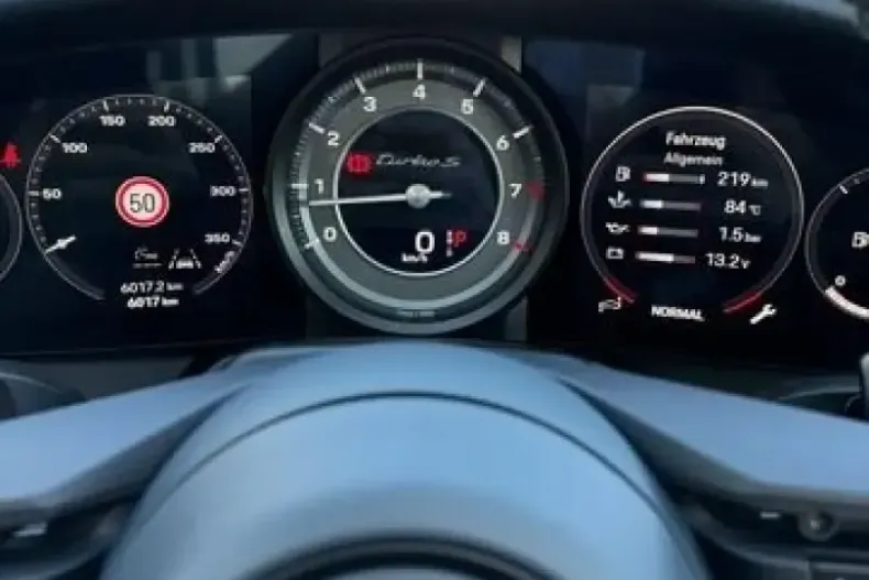 Porsche 992 din 2024 cu 6.880 km - oferta POR244627 - foto 16