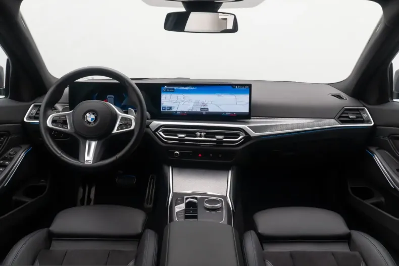 BMW 330 (Seria 3) din 2023 cu 89.405 km - oferta BMW244633 - foto 38