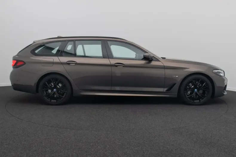BMW 530 (Seria 5) din 2022 cu 64.963 km - oferta BMW244635 - foto 4