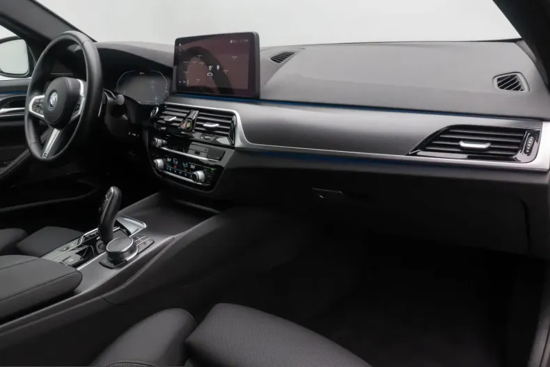 BMW 530 (Seria 5) din 2022 cu 64.963 km - oferta BMW244635 - foto 22