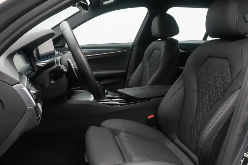 BMW 530 (Seria 5) din 2022 cu 64.963 km - oferta BMW244635 - foto 33