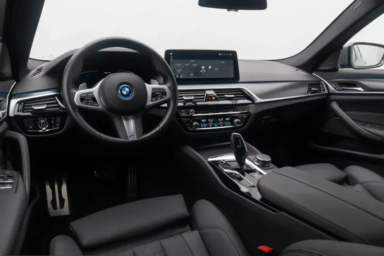 BMW 530 (Seria 5) din 2022 cu 64.963 km - oferta BMW244635 - foto 36
