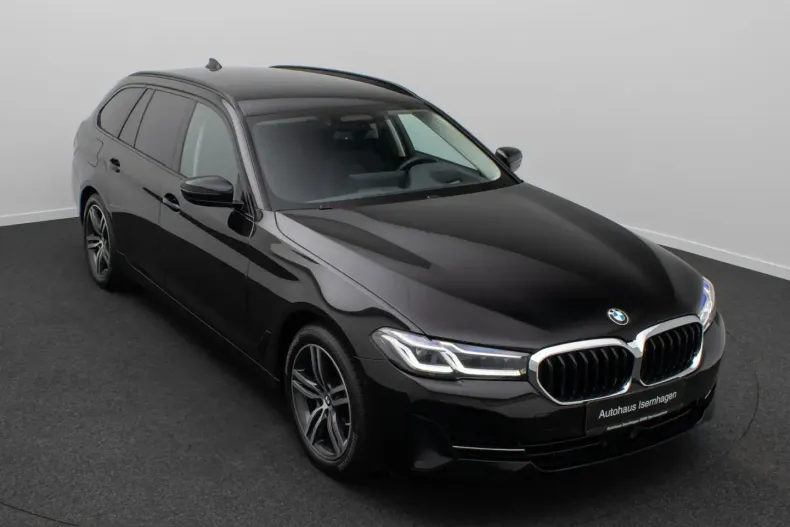 BMW 520 (Seria 5) din 2023 cu 82.889 km - oferta BMW244636 - foto 1
